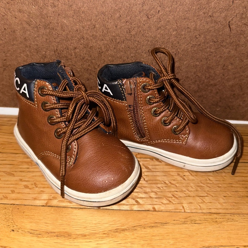 Toddler boots